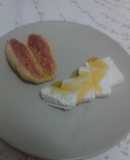 Queso fresco de cabra con brevas 