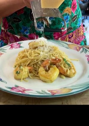 A picture of Shrimp Garlic Noodle.