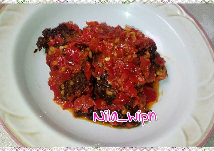 Sapi Masak Cabe Merah (cabe, asem, garam)