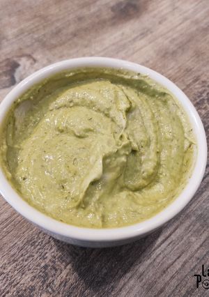 Une photo de Mayonnaise au pesto