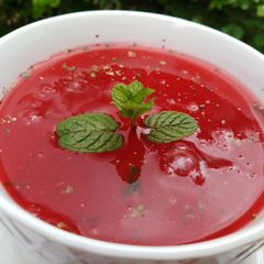 A picture of Beetroot Soup.