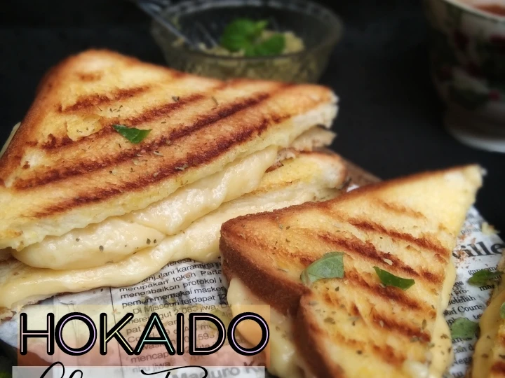 Langkah Gampang Menyiapkan Resep Hokaido Cheese Toast ---roti panggang keju yg meleleh--- yang Sempurna Anti Ribet, Uenak Banget