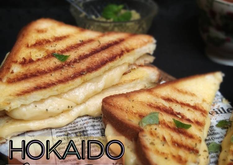 Resep Hokaido Cheese Toast —roti panggang keju yg meleleh—, Enak Banget