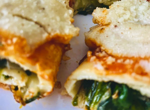 Una foto de CANELONES CON MASA DE 🫔PANQUEQUES🫔RELLENOS DE 🥬ACELGA🥬