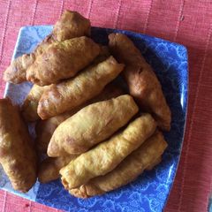 A picture of Vegetable rolls.