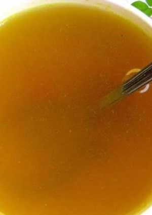 முருங்கை கீரை சூப்(murungai keerai soup recipe in tamil) செய்முறை முக்கிய புகைப்படம்