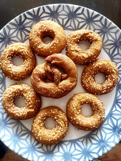 A picture of TILL VALE DONUTS&PRETZELS🥨🍩.