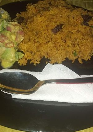 A picture of Pilau with guacamole.