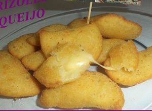Foto de Risólis de queijo prato provolone e cheddar