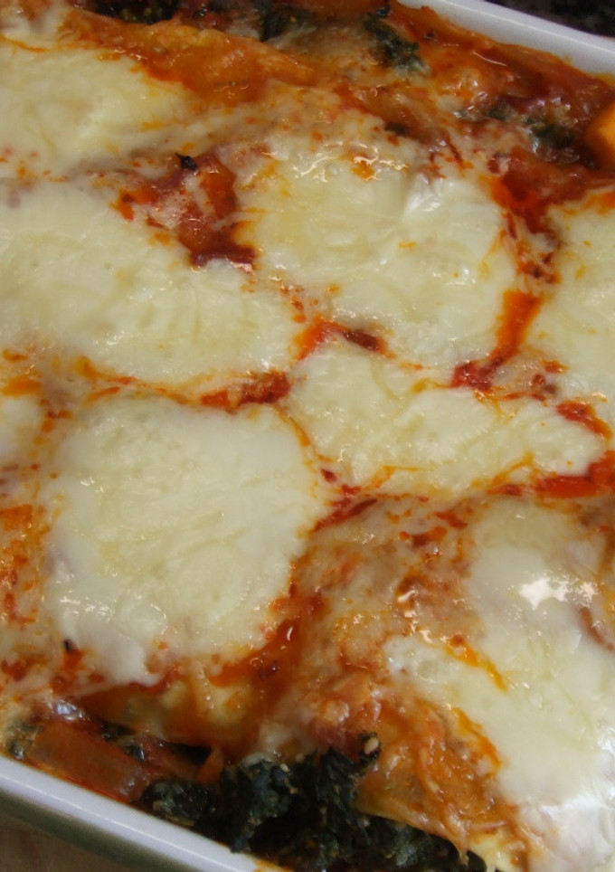 Una foto de Lasaña de pollo y espinacas con queso fresco