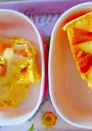 A picture of Mango ice cream.