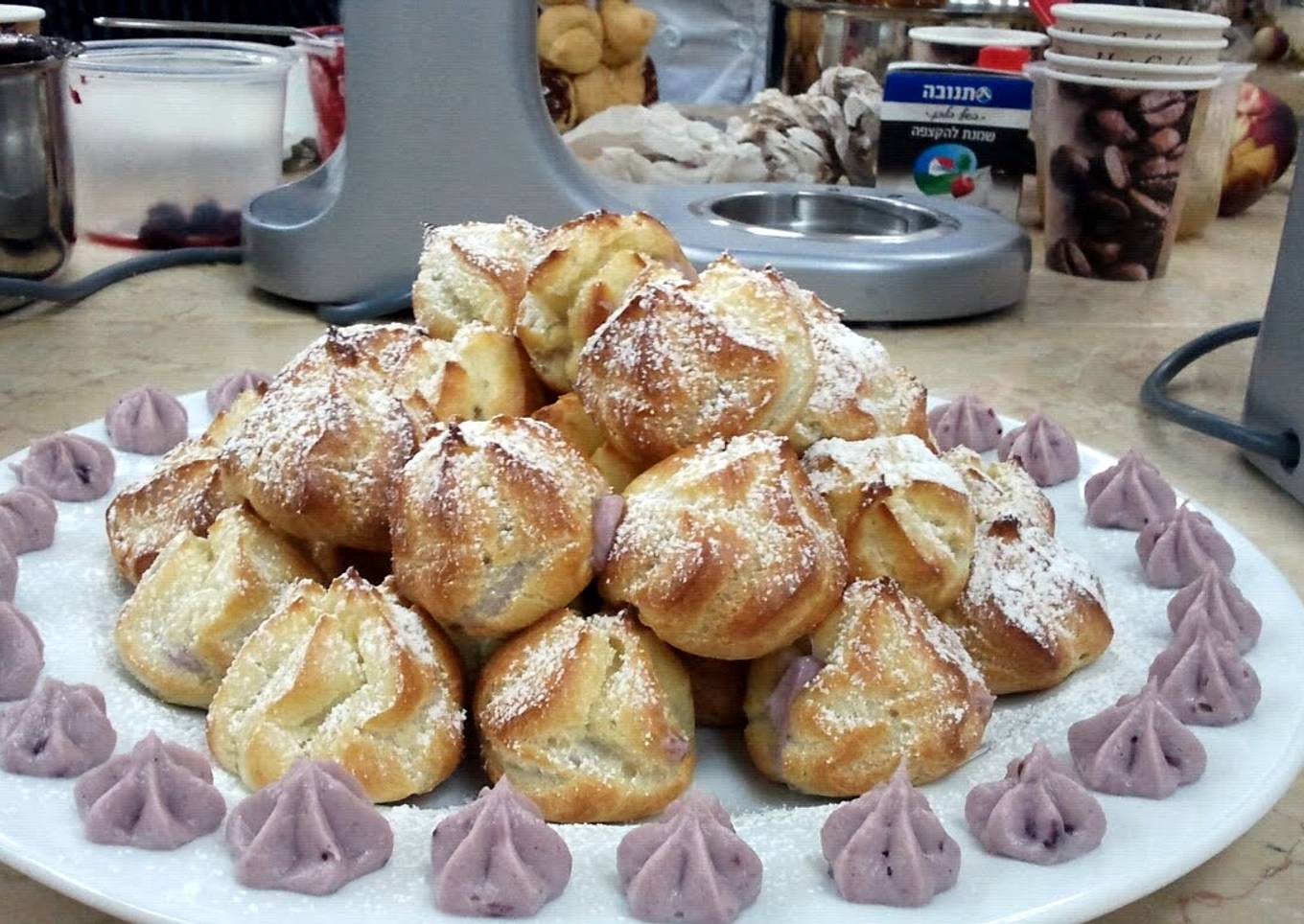 Profiteroles
