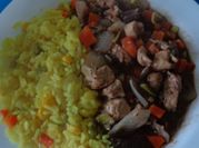 Una foto de carne pollo de ganso
