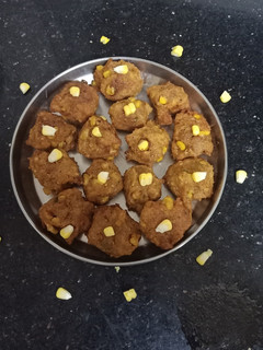 મકાઈ ના વડા (makai na vada Recipe in Gujarati) રેસીપી મુખ્ય ફોટો