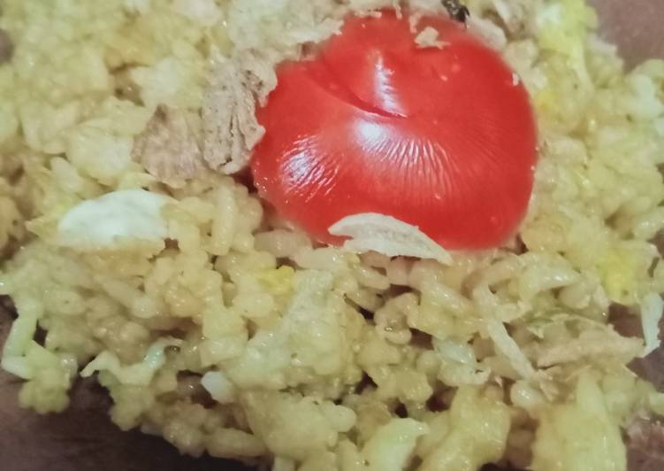 Nasi goreng instan 🍚 Semangat pagi