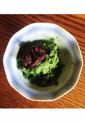 A picture of Japanese Tofu Matcha Ice Cream.