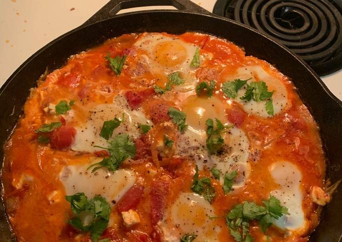 Simple Way to Prepare Quick Yummy Shakshuka with Feta