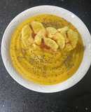 Puré de ñame, colinabo y boniato con chips de manzana,, semillas de chía y cúrcuma