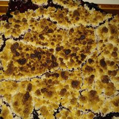 A picture of Lemon Blueberry Pie with Strudel Topping.