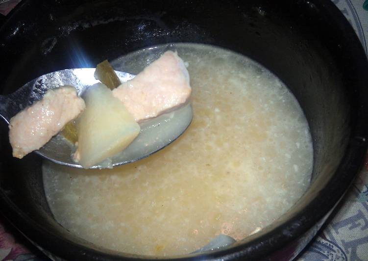 Spicy pork/potato soup (YUM)
