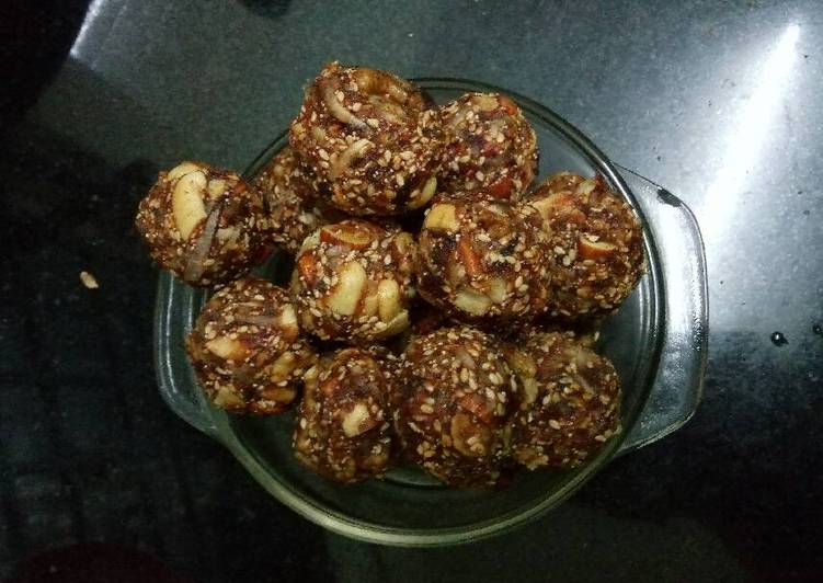 Easiest Way to Make Ultimate Dates dry fruit ke laddu