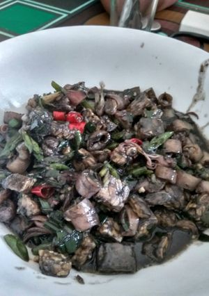 Foto resep Tumis tinta cumi asin ala mas ganteng