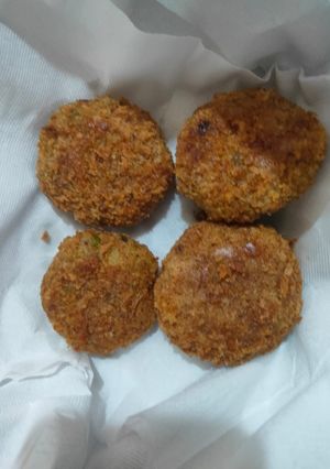A picture of Bread crumbs cutlet.