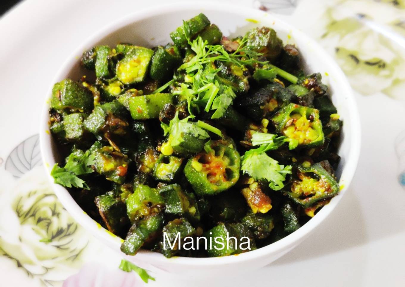 Bhindi Fry (Ladyfingers dry curry)