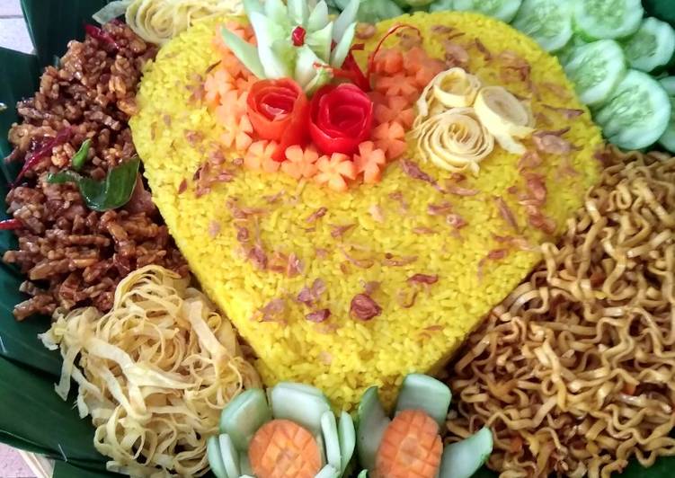 Nasi kuning sederhana 😊