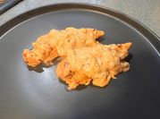 A picture of cream cheese, shallots