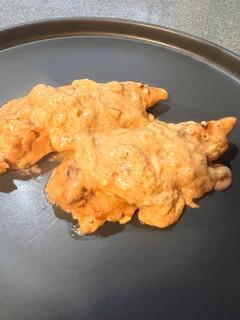 A picture of Cream cheese chicken.
