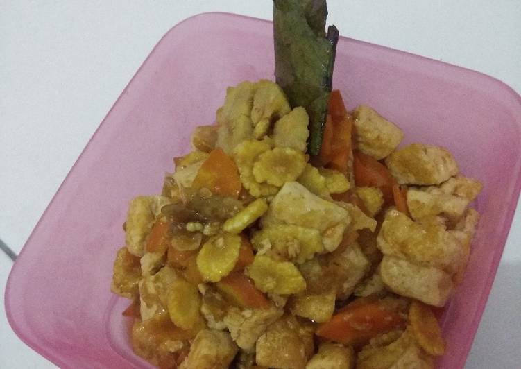 Resep Oseng tahu wortel dan jagung muda magic com ala anak kos, Lezat