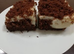 صورة لوصفة كيك الشوكولاتة بالبودنج