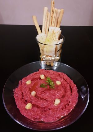 A picture of Beetroot Hummus.