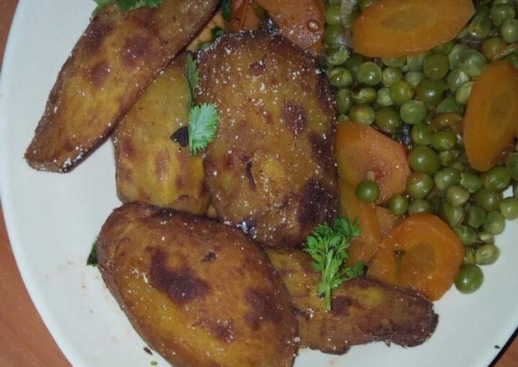 Steps to Prepare Any-night-of-the-week Fried sweet potatoes with peas