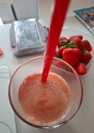 Une photo de Smoothie Pomme Fraise Banane