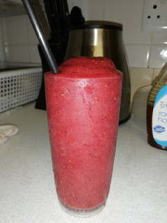 A picture of Simple strawberry and blueberry smoothie.