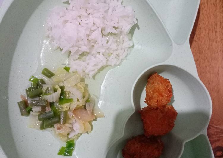 Day. 227 Crispy Chicken dan Sayur Buncis Sawi Putih (13 month+)