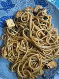 Chilli garlic spaghetti with paneer