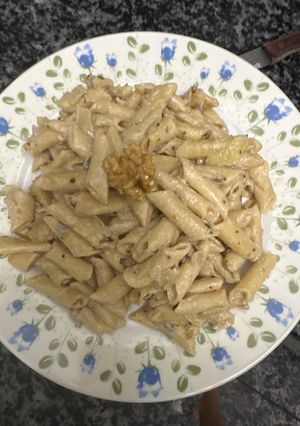 Una foto de 495. Macarrones en salsa gorgonzola (principal pasta)