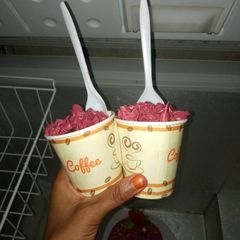 A picture of Parfait cake.