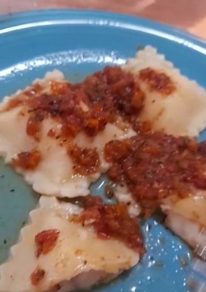 Una foto de Raviolones de jamón y queso de almendras sin tacc y aplv