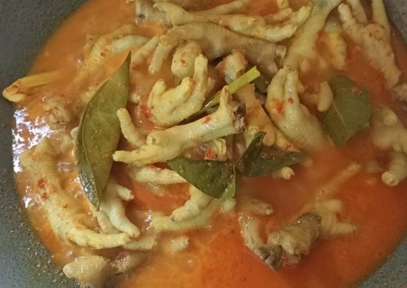 1. Ceker Pedas ala Bunda Nam