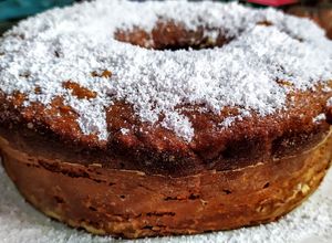 Una foto de TARTA De🍎Manzana con Frutos🥜Secos...!