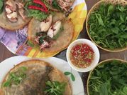 A picture of bánh xèo cá dìa