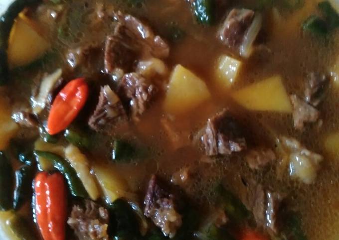 Sayur asem lombok ijo daging sapi