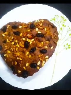 A picture of Dates and Walnut Almond Cake.