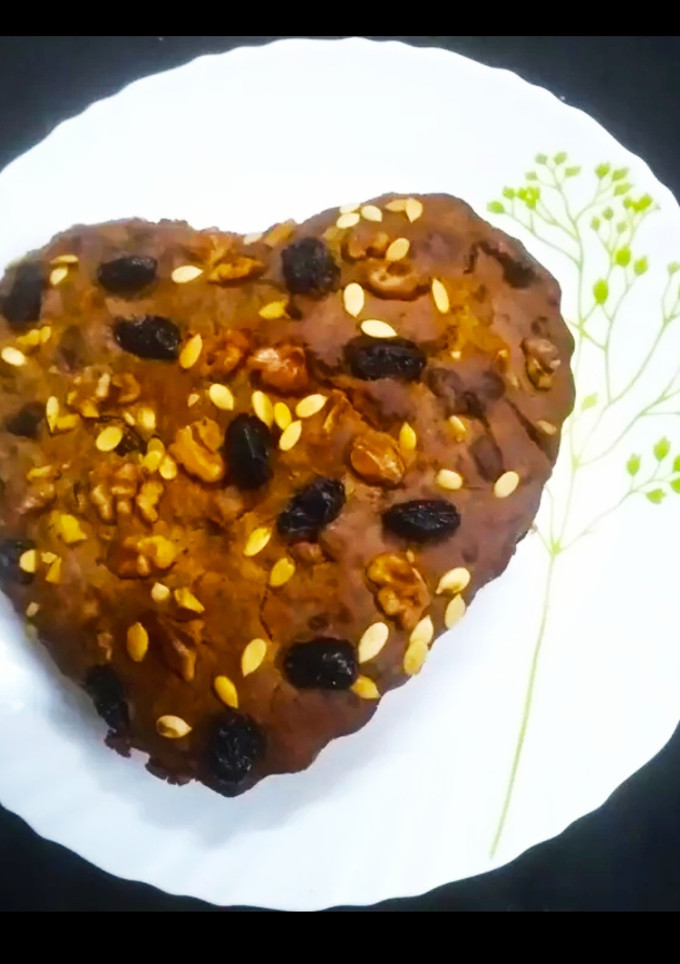 A picture of Dates and Walnut Almond Cake.