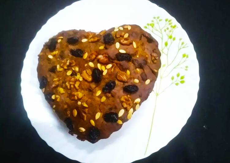 Steps to Make Perfect Dates and Walnut Almond Cake
