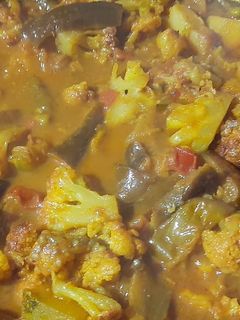 मिक्स वेज सब्जी (Mix veg sabzi recipe in hindi) रेसिपी मुख्य फोटो